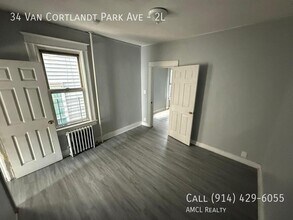 34 Van Cortlandt Park Ave in Yonkers, NY - Building Photo - Building Photo