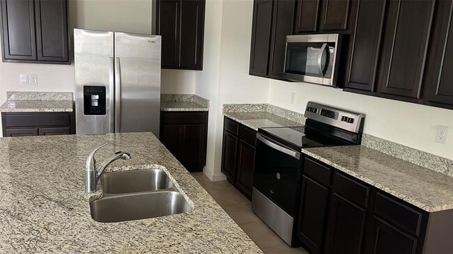 3535 Sungrove Cir in Sanford, FL - Building Photo - Building Photo