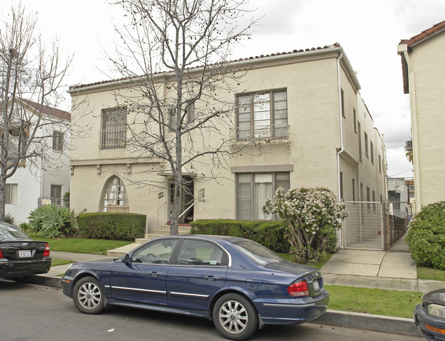 347 N Orange Grove Ave in Los Angeles, CA - Foto de edificio - Building Photo