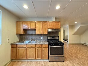 3734 W Wabansia Ave, Unit 01C in Chicago, IL - Building Photo - Building Photo