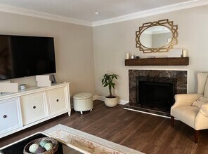 23 Mt Vernon Cir in Atlanta, GA - Building Photo - Building Photo