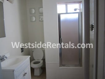 2521 34th St, Unit 1/2 in Santa Monica, CA - Building Photo - Building Photo