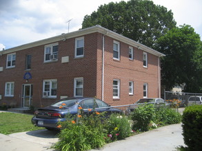 254 Stewart Ave in Hempstead, NY - Building Photo - Building Photo