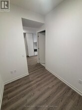 8 Interchange Wy in Vaughan, ON - Building Photo - Building Photo