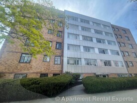 276 Massachusetts Ave, Unit #408 in Arlington, MA - Building Photo