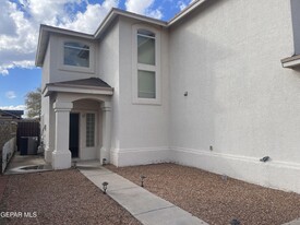 2333 Hannah Leigh St in El Paso, TX - Foto de edificio - Building Photo