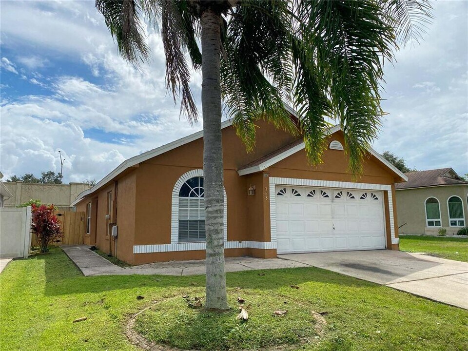 368 Briar Bay Cir in Orlando, FL - Building Photo