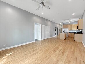 14 S Leavitt St in Chicago, IL - Foto de edificio - Building Photo