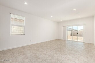 5507 Mearns Wy in San Tan Valley, AZ - Building Photo - Building Photo