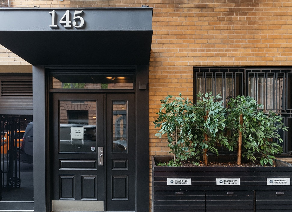 145 E 26th St in New York, NY - Building Photo