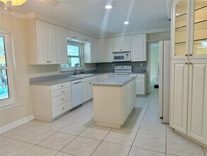 1260 Palm Blvd in Dunedin, FL - Building Photo - Building Photo