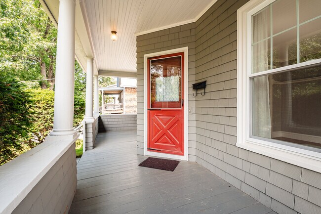 97 Ray St in Portland, ME - Building Photo - Building Photo