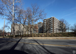 The Vista in Washington, DC - Foto de edificio - Building Photo