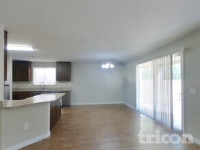 5213 S 23rd Pl in Phoenix, AZ - Building Photo - Building Photo