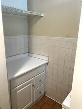 7425 Countrybrook Dr in Indianapolis, IN - Building Photo - Building Photo