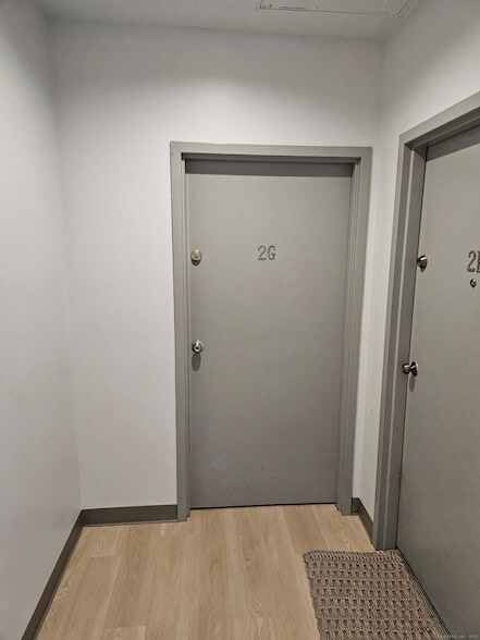 83 Washington St, Unit 3945-204 in Norwalk, CT - Building Photo - Building Photo