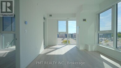 1007 The Queensway in Toronto, ON - Building Photo - Building Photo