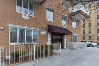 267 Avenue P in Brooklyn, NY - Building Photo - Building Photo