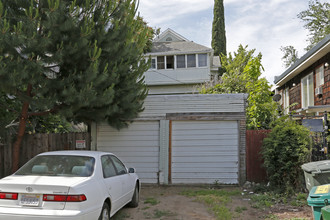 2423 L St in Sacramento, CA - Building Photo - Building Photo