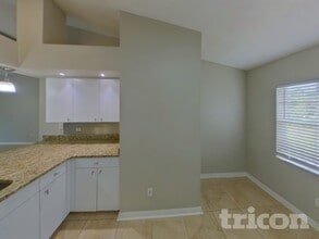 5197 Brickell Dr in North Port, FL - Building Photo - Building Photo