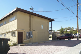 308 W Cincinnati Ave in Las Vegas, NV - Building Photo - Building Photo