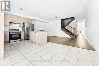 2839 Albatross Wy in Pickering, ON - Building Photo - Building Photo