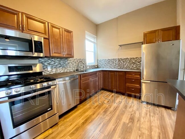 property at 1305 Allegheny Ave