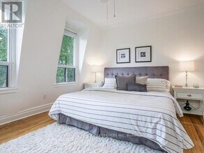 110 Hamilton St in Toronto, ON - Building Photo - Building Photo