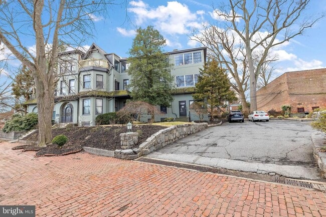 property at 1400 Delaware Ave