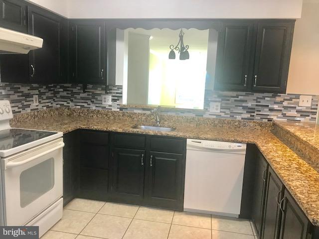 6847 Malton Ct in Centreville, VA - Building Photo - Building Photo