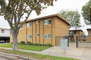 12692 Sunswept Ave in Garden Grove, CA - Building Photo