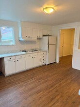 360 N 11th St, Unit 360 in Newark, OH - Building Photo - Building Photo