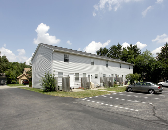 1261-1269 Weybridge Rd in Columbus, OH - Building Photo - Building Photo