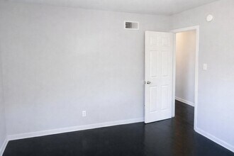 1219 E Cherry St in Blytheville, AR - Building Photo - Building Photo