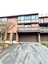103 Little Glen Dr in Sewickley, PA - Building Photo - Building Photo