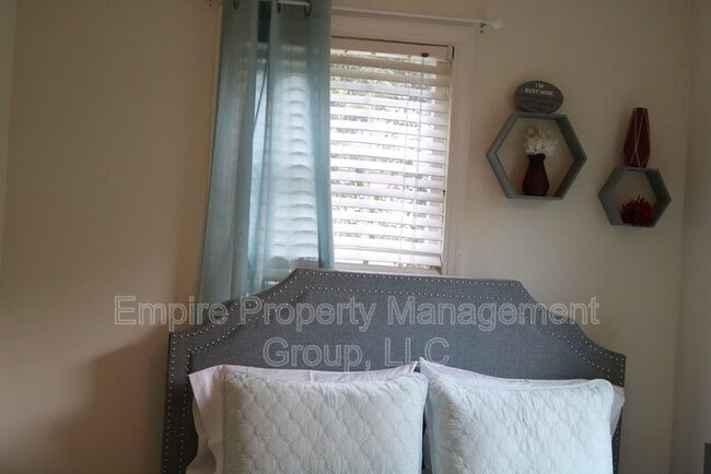 2208 Kingswood Dr in Columbia, SC - Building Photo - Building Photo