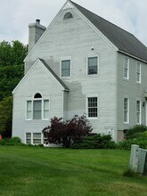 6349 Woodhall Ct in Hudsonville, MI - Foto de edificio - Building Photo