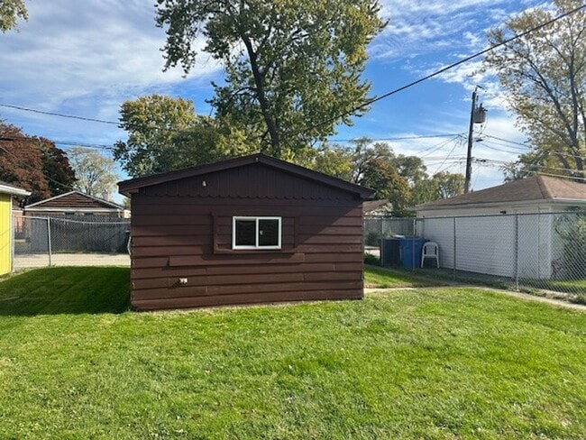 12729 S Sangamon St in Chicago, IL - Building Photo - Building Photo