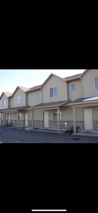 1602 N Stevens Dr, Unit A in Idaho Falls, ID - Foto de edificio