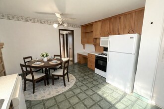 2117 Chester Ave in Kansas City, KS - Building Photo - Building Photo