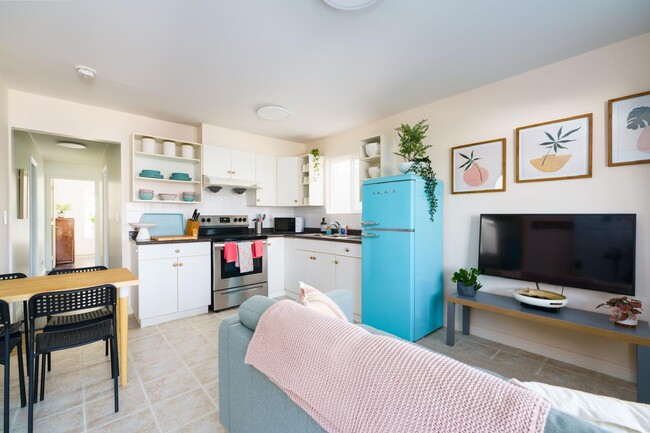 property at 759 E 51st Ave