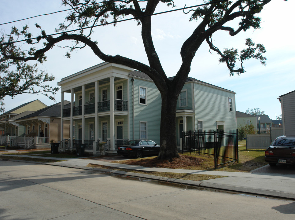 1840 Annunciation St in New Orleans, LA - Foto de edificio