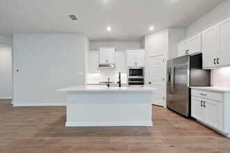 201 Arches Dr in Kyle, TX - Building Photo - Building Photo