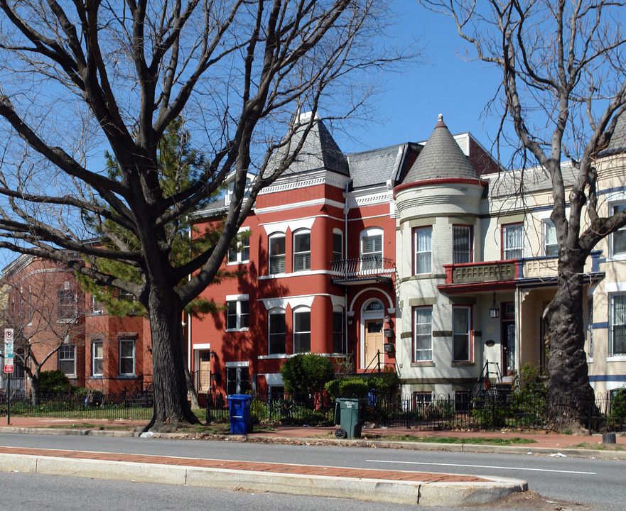 1328 Maryland Ave NE in Washington, DC - Building Photo