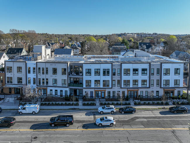 101 N Beacon St in Watertown, MA - Building Photo - Building Photo