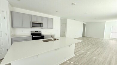 2986 Waterlily Wy in Poinciana, FL - Building Photo - Building Photo