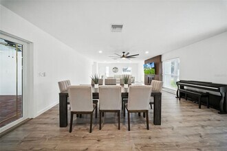 429 88th Ave in St Pete Beach, FL - Building Photo - Building Photo