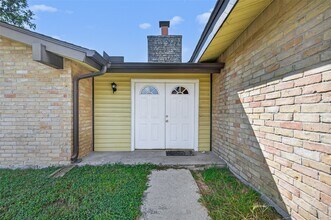 8623 Riverside Walk Ln in Houston, TX - Building Photo - Building Photo