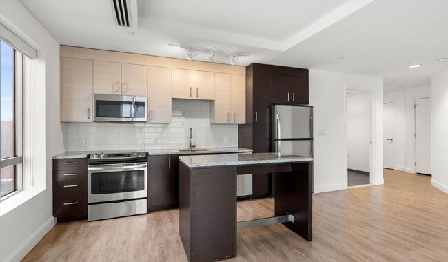 property at 99 Kneeland St