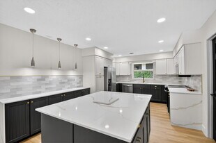 1221 Singer Dr in West Palm Beach, FL - Building Photo